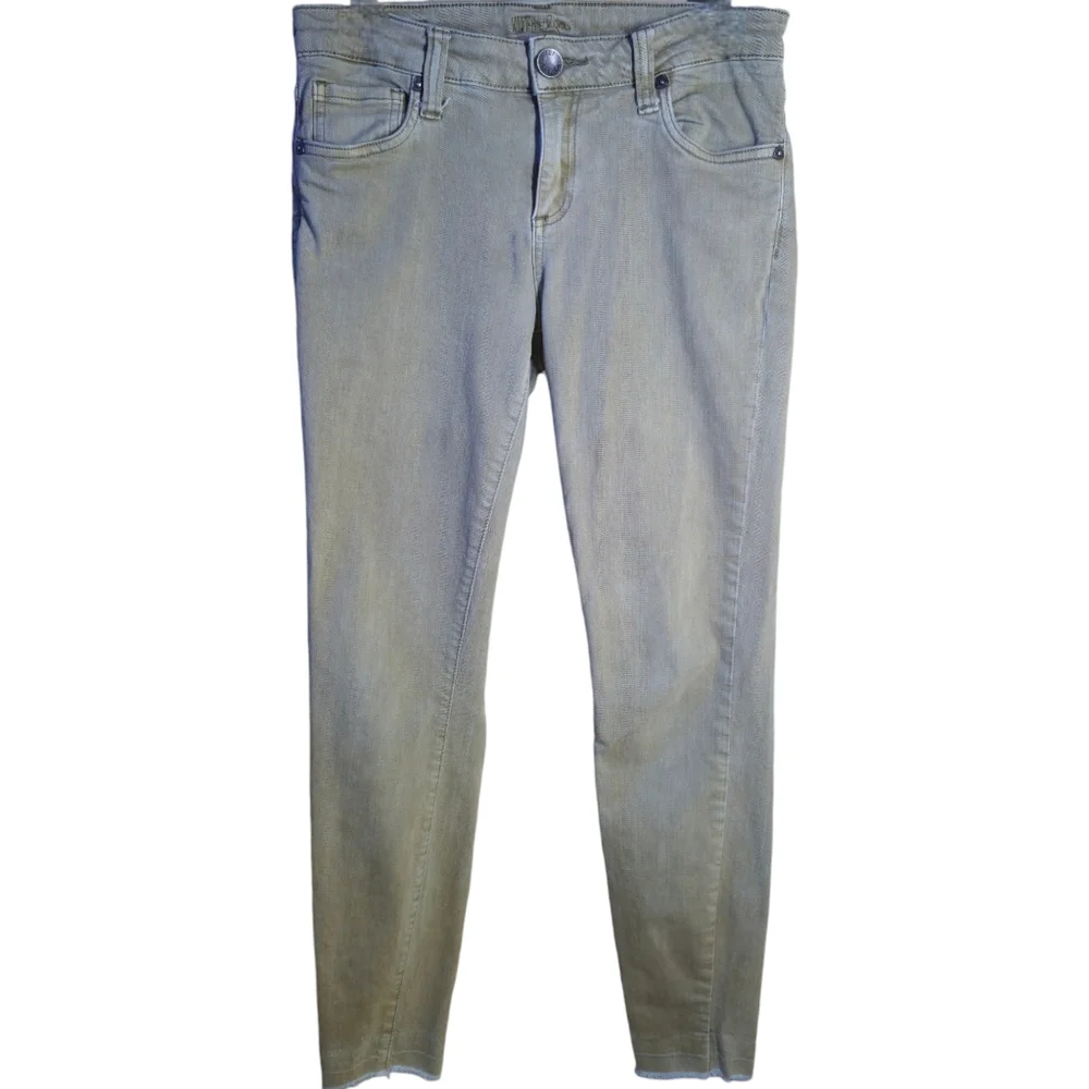 Kut from the Kloth Mid Rise Skinny Sage Green size 4